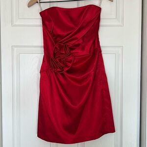 2000’s Jessica McClintock for Gunne Sax Elegant Red Strapless Dress